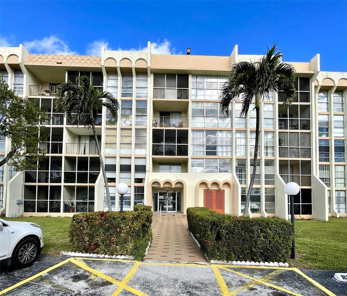 801 Three Islands Boulevard - Photo 1