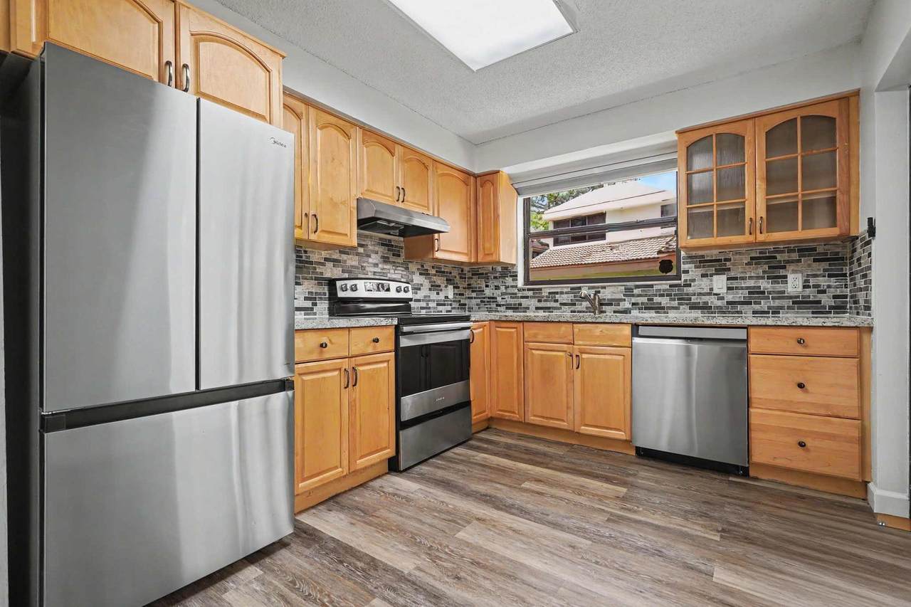 3405 Emerald Oaks Drive - Photo 1