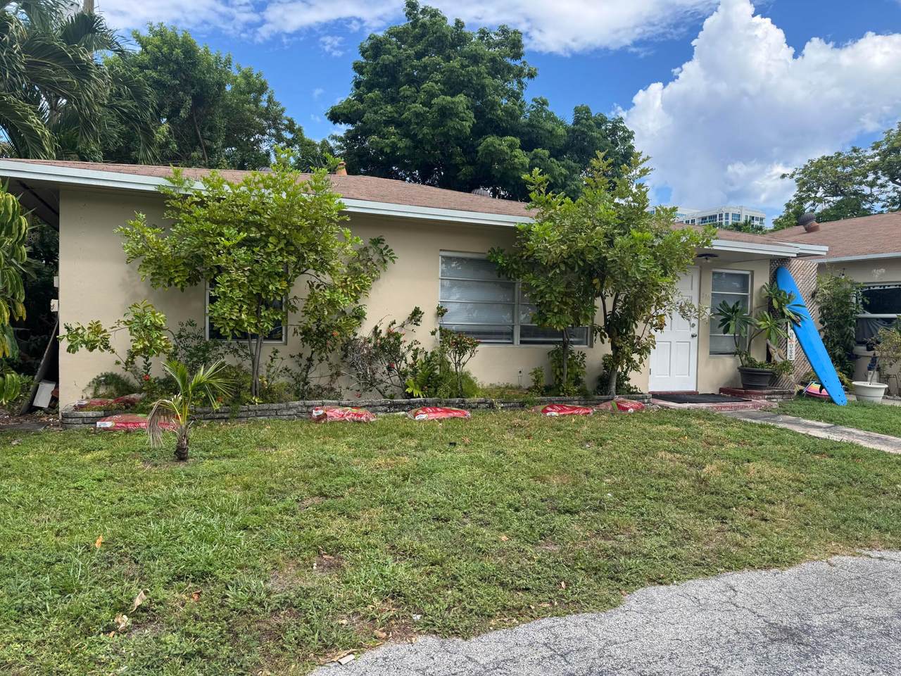 510 Hibiscus Avenue - Photo 1
