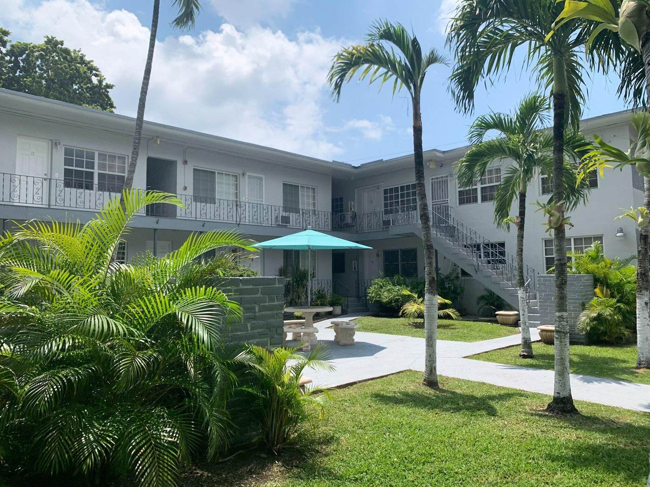 555 16TH Avenue - Photo 1