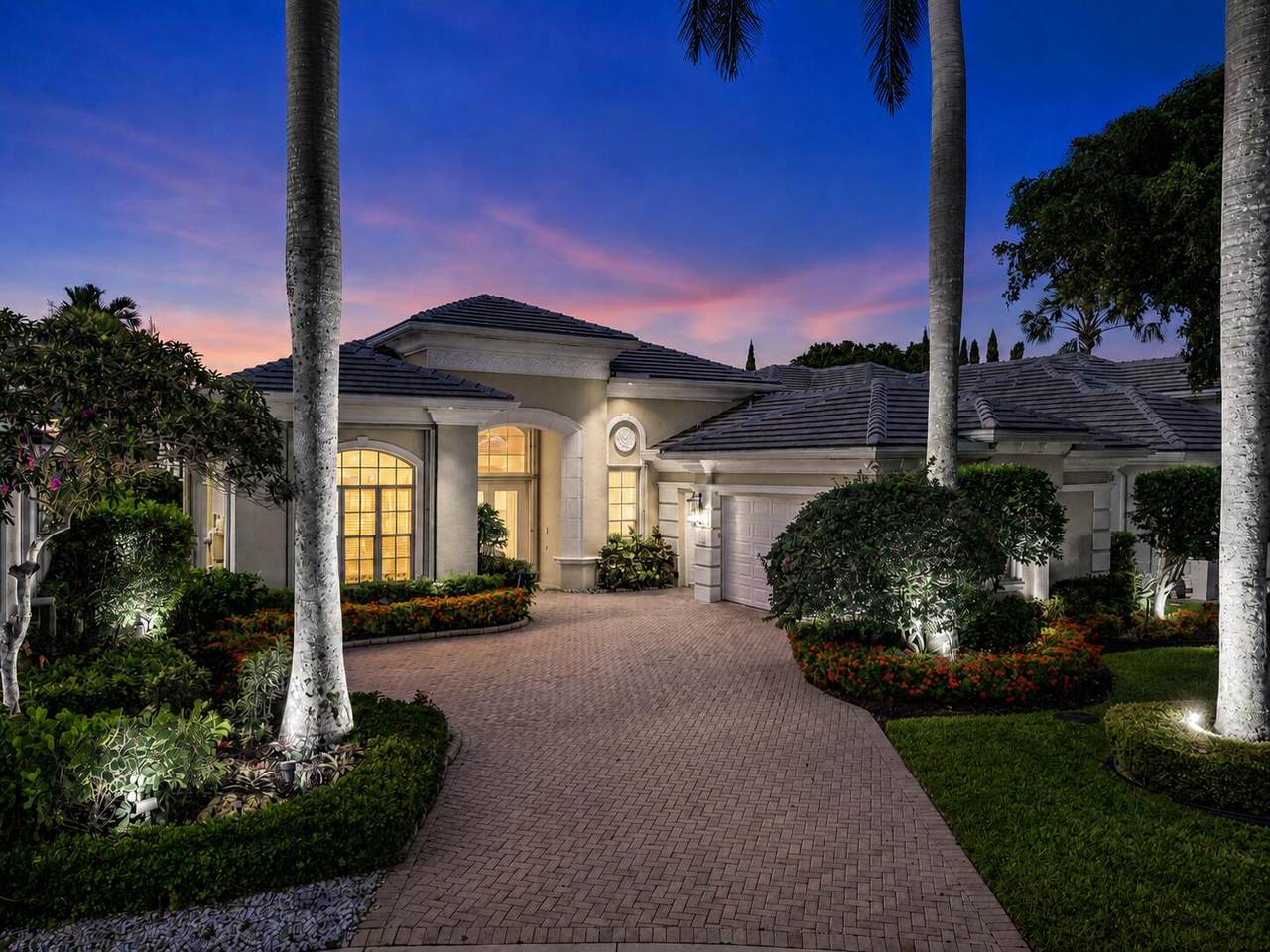 7700 Bella Verde Way - Photo 1