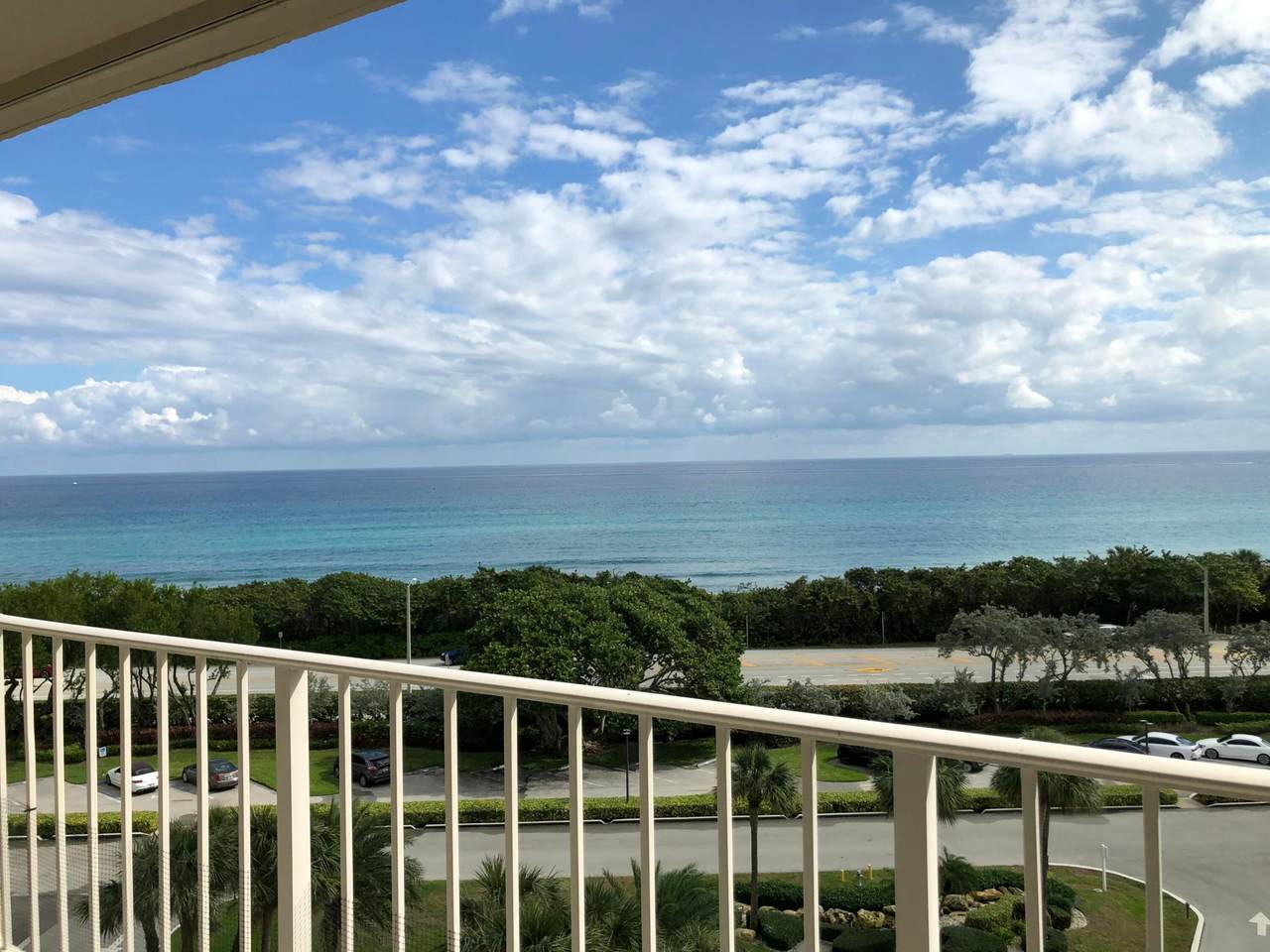 https://bt-photos.global.ssl.fastly.net/beaches/1280_boomver_1_B26060922-2.jpg