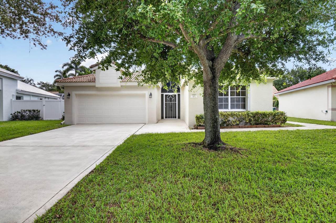 1165 Sea Grape Circle - Photo 1