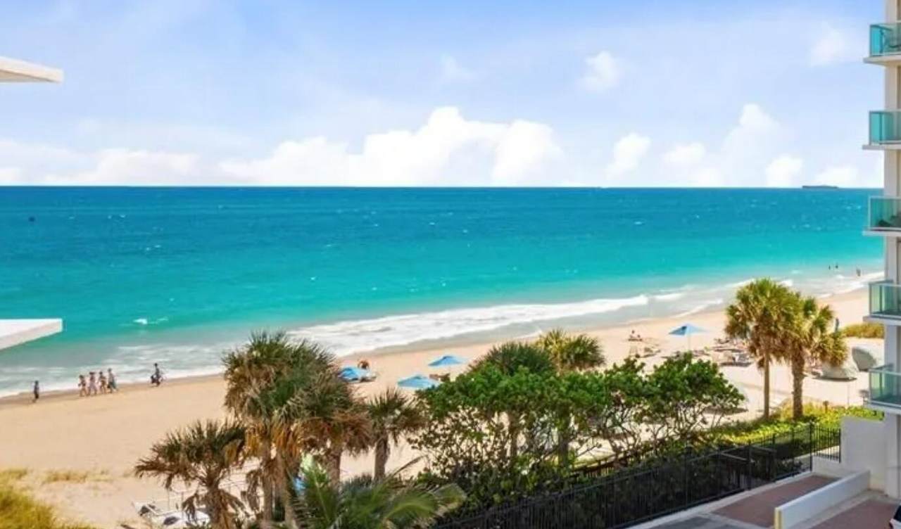 https://bt-photos.global.ssl.fastly.net/beaches/orig_boomver_1_B26061382-2.jpg