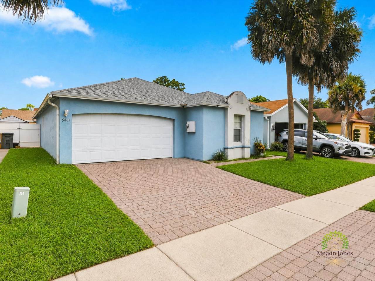 5863 Azalea Circle - Photo 1