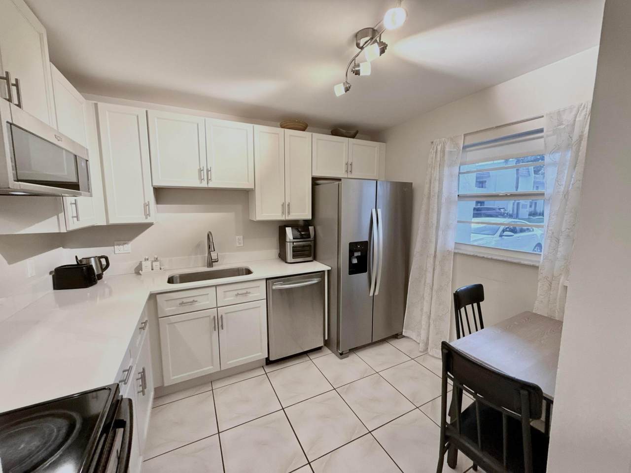 2828 Casita Way - Photo 1