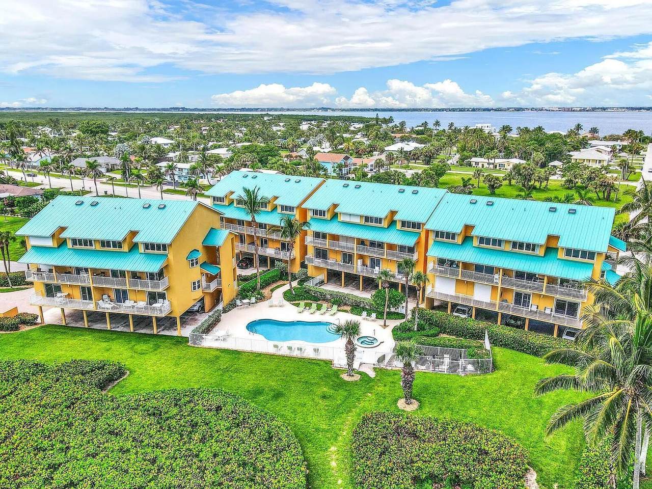 1550 Ocean Drive - Photo 1