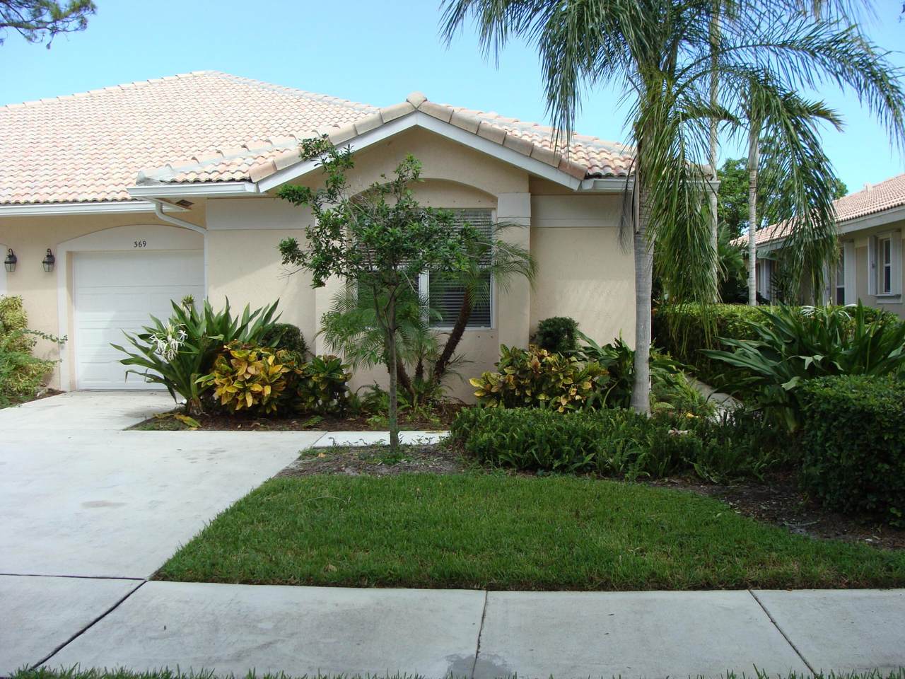369 Coral Trace Circle - Photo 1