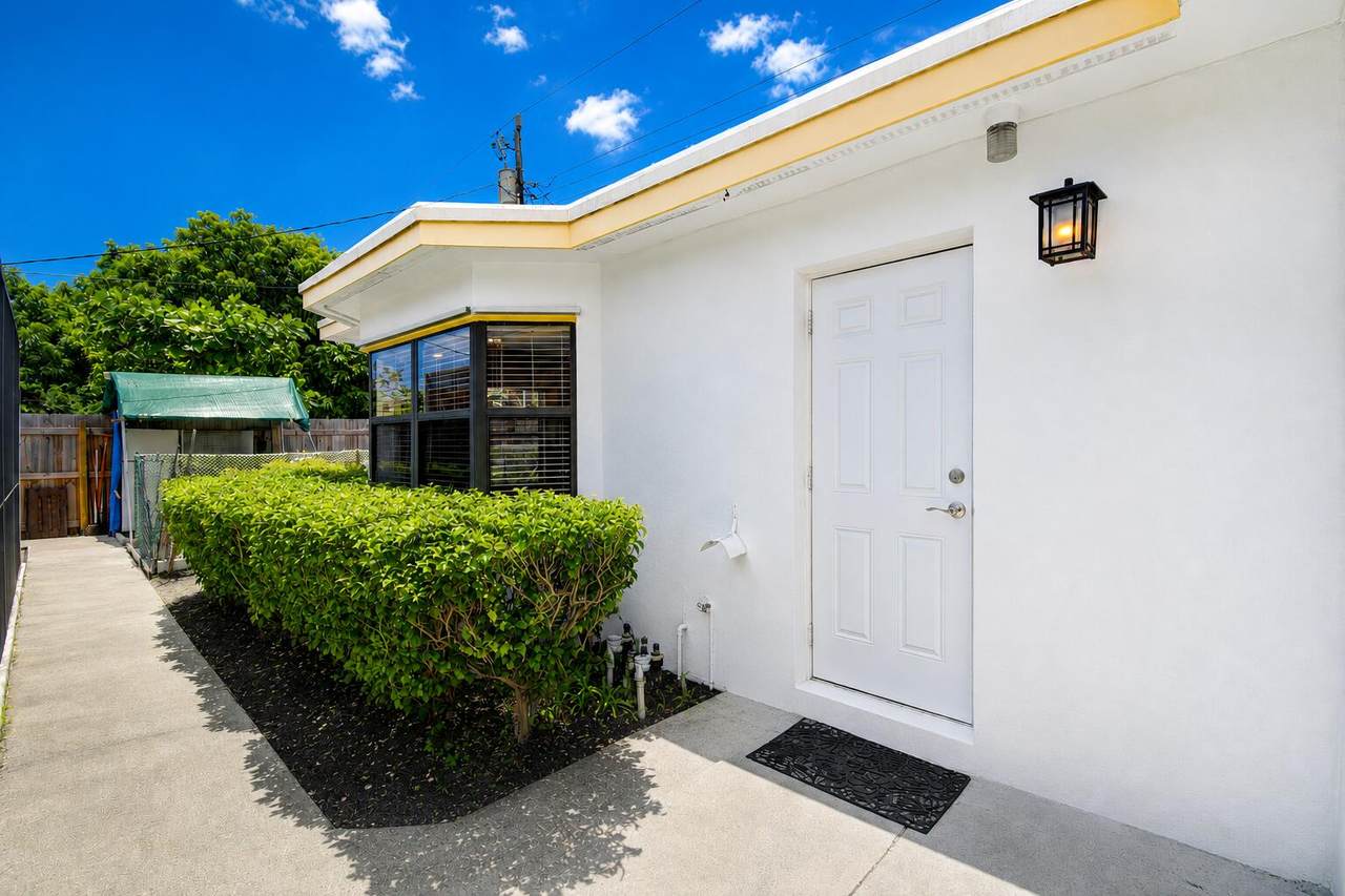 1316 Date Palm Drive - Photo 1