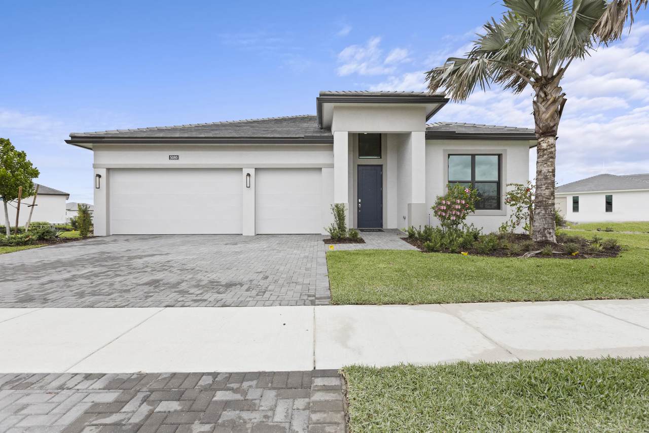 5080 Rivo Alto Circle - Photo 1