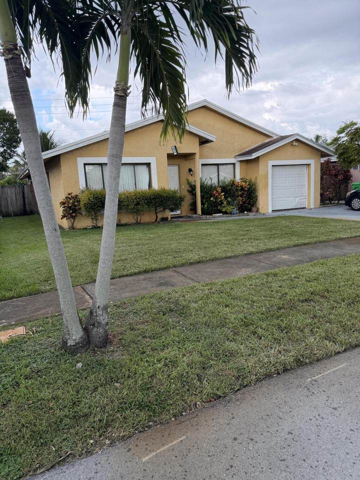 9616 49TH Street - Photo 1