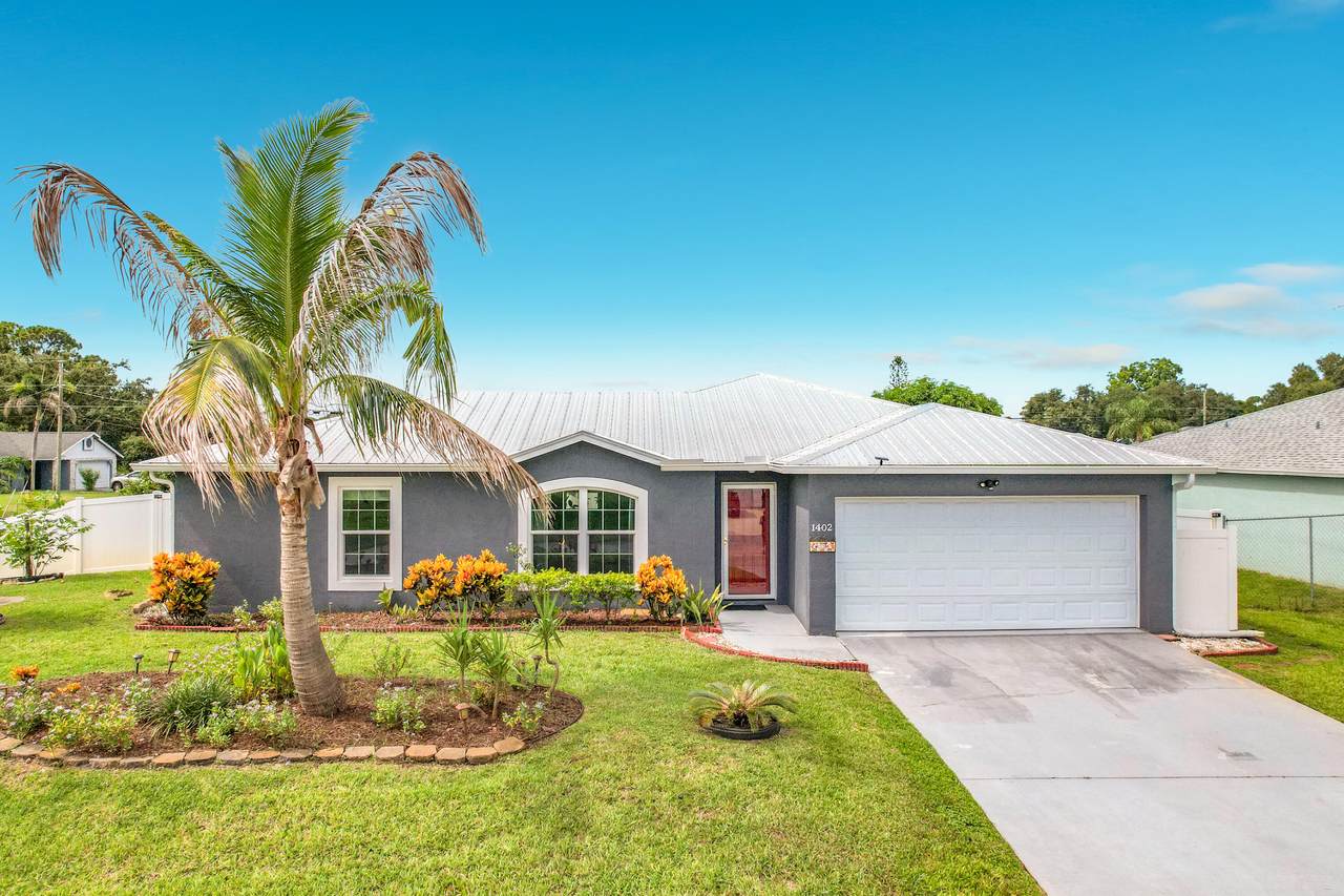 1402 Flounder Lane - Photo 1