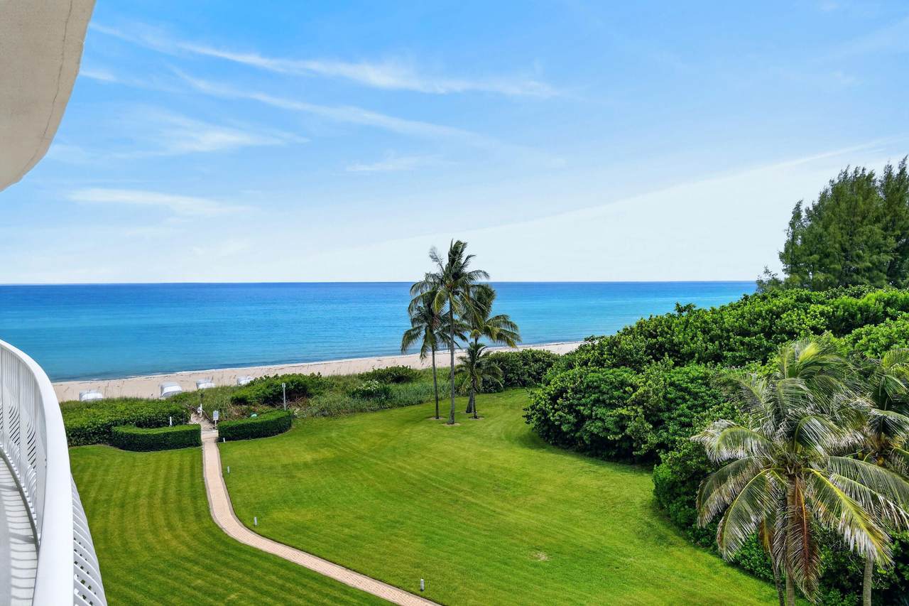 https://bt-photos.global.ssl.fastly.net/beaches/1280_boomver_1_B26063703-2.jpg