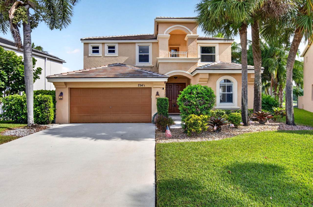 7541 Downwinds Lane - Photo 1