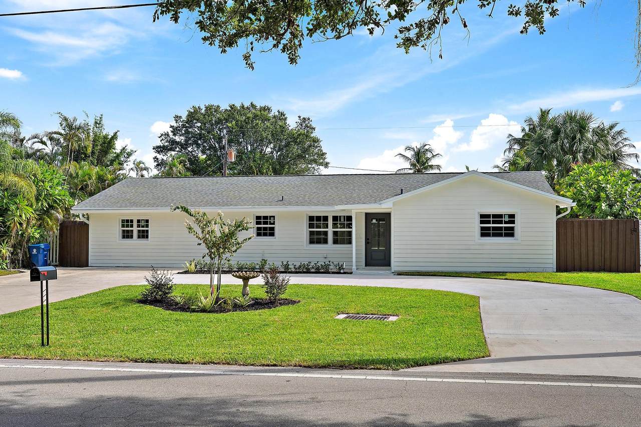 109 Riverside Drive - Photo 1