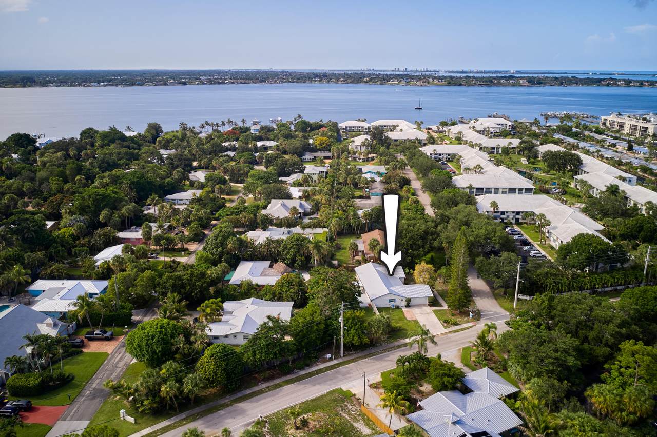 296 Wentworth Drive - Photo 1