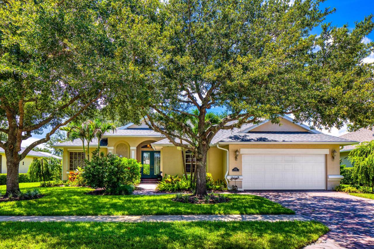4220 Abington Woods Circle - Photo 1