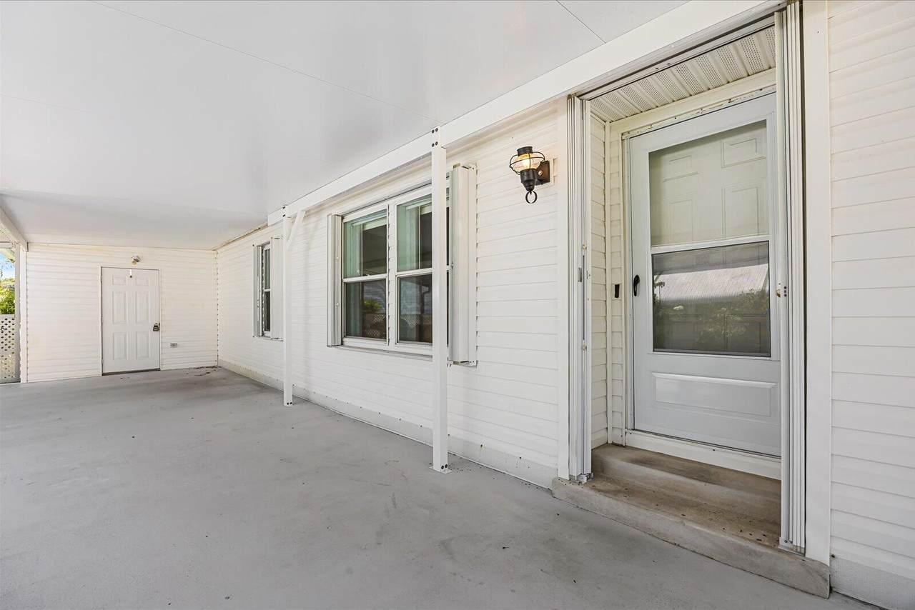 3733 Pendula Circle - Photo 1