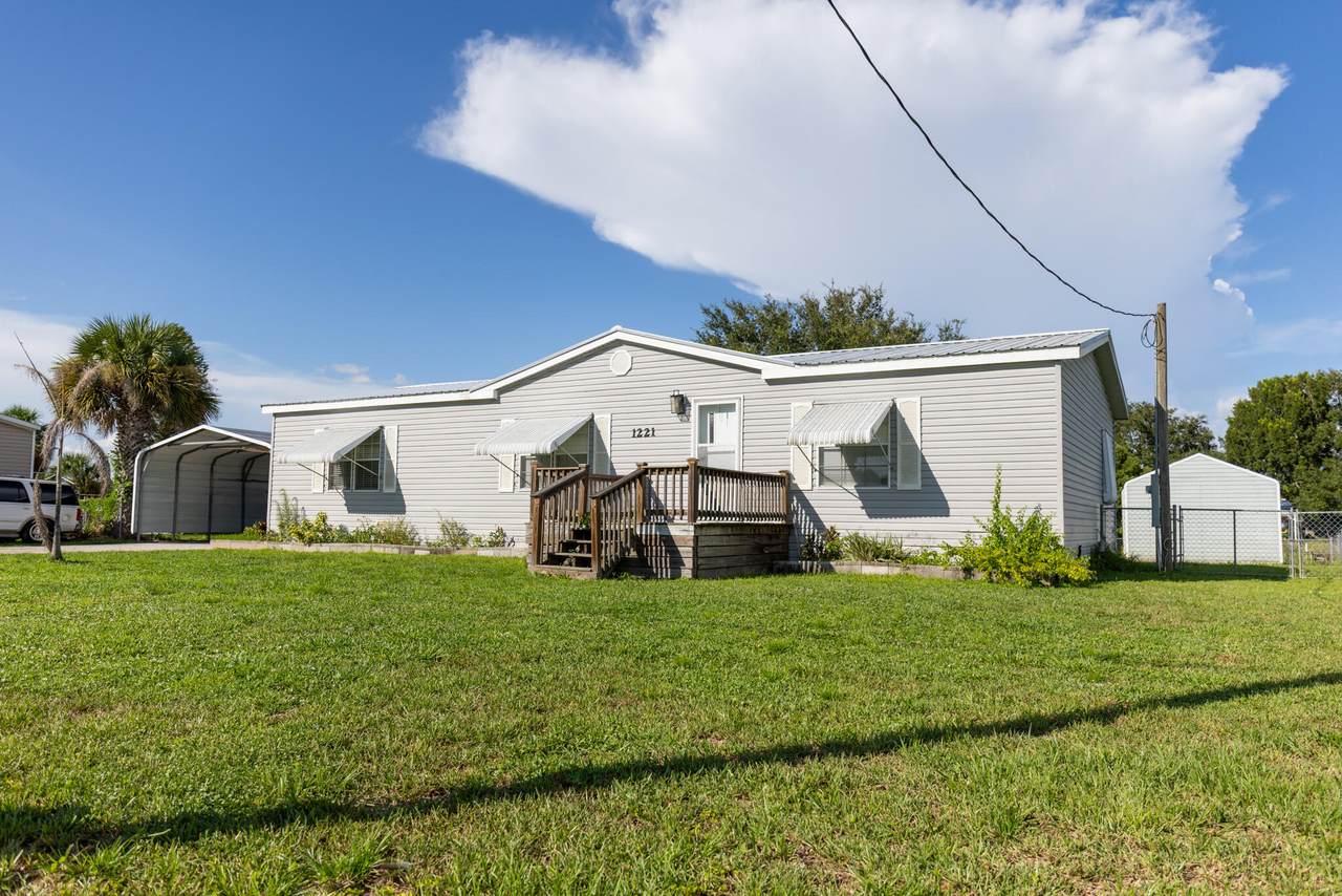 1221 Chobee Street - Photo 1