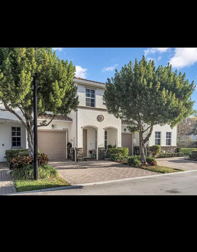4565 Tara Cove Way - Photo 1