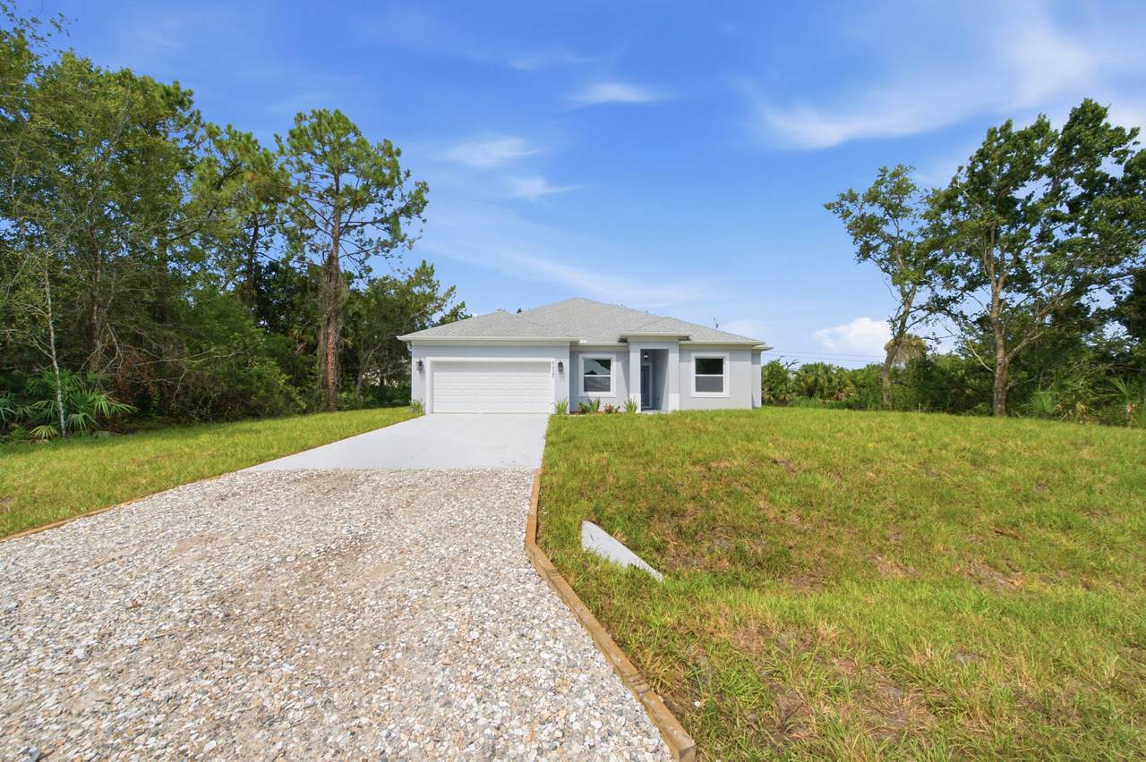 8435 96TH Avenue - Photo 1