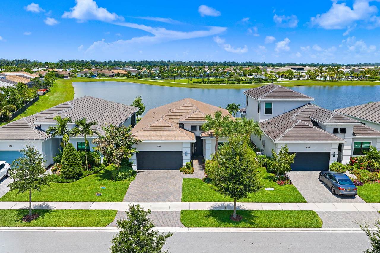 15883 Key Biscayne Lane - Photo 1