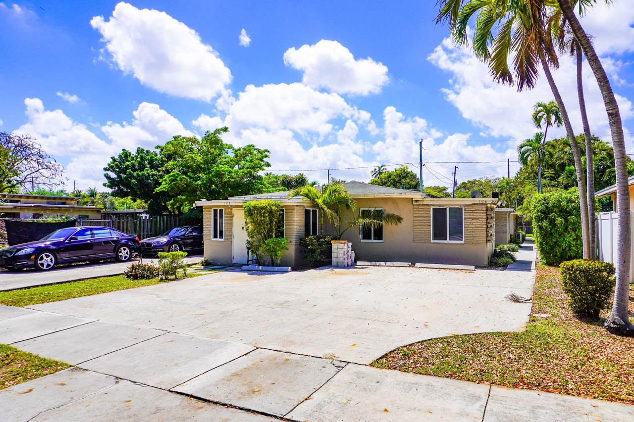 1314 20TH Avenue - Photo 1