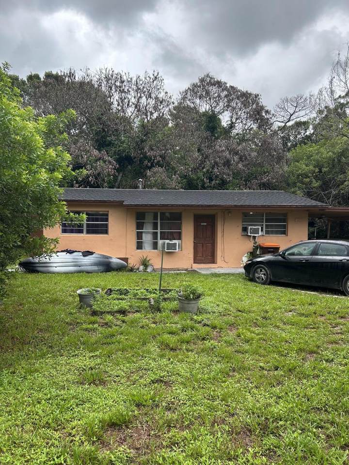 8670 And 8690 63RD Avenue - Photo 1