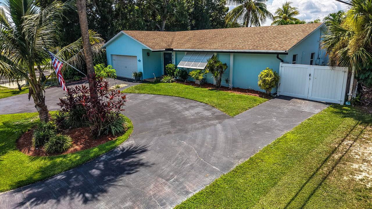 10015 Daisy Avenue - Photo 1