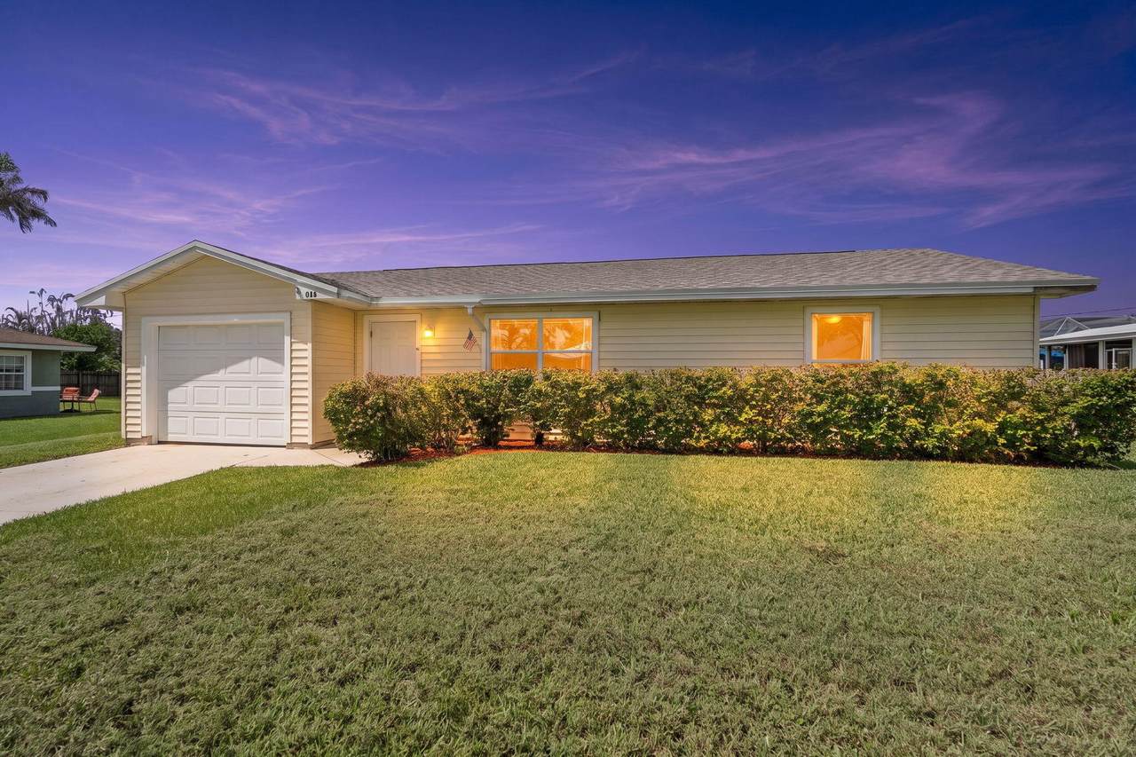 1154 Preston Lane - Photo 1