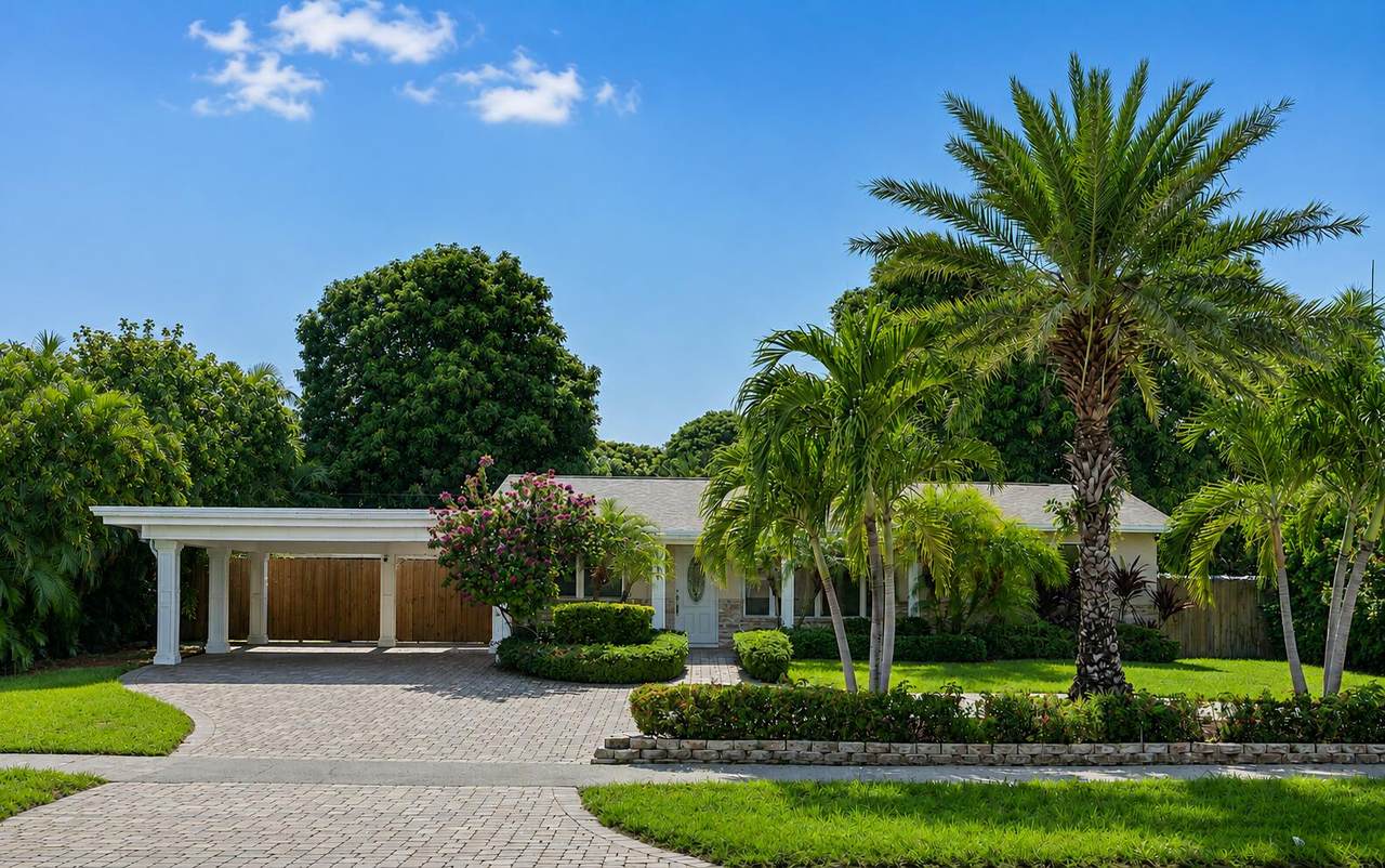 3100 Seacrest Boulevard - Photo 1