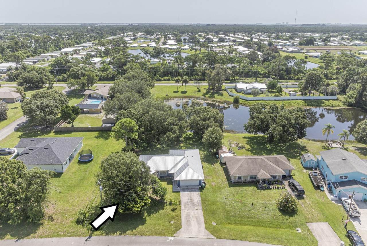 6704 Hulda Drive - Photo 1