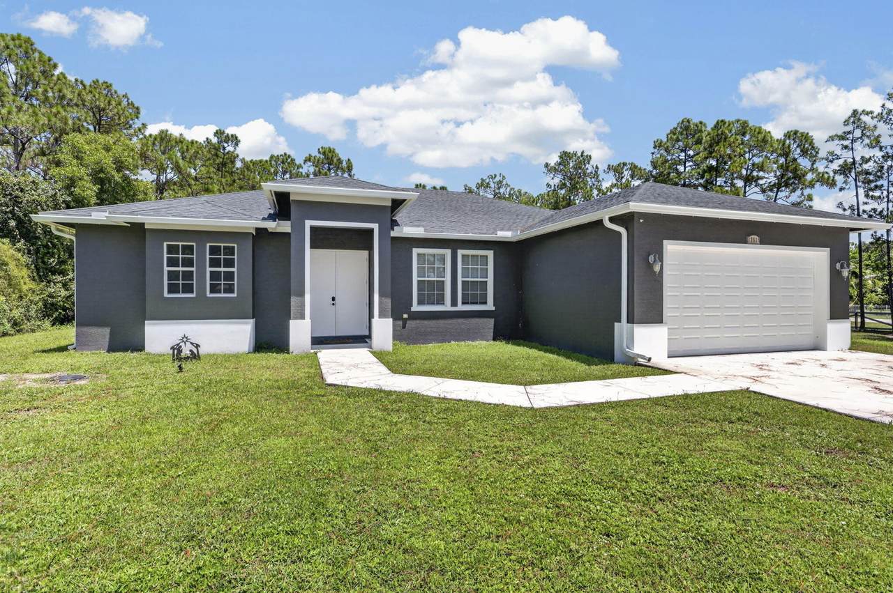17519 Tangerine Boulevard - Photo 1