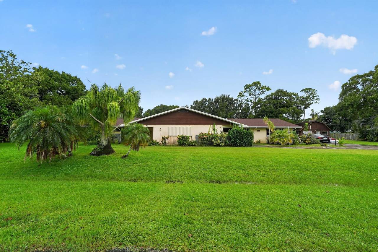 7105 Santa Rosa Parkway - Photo 1