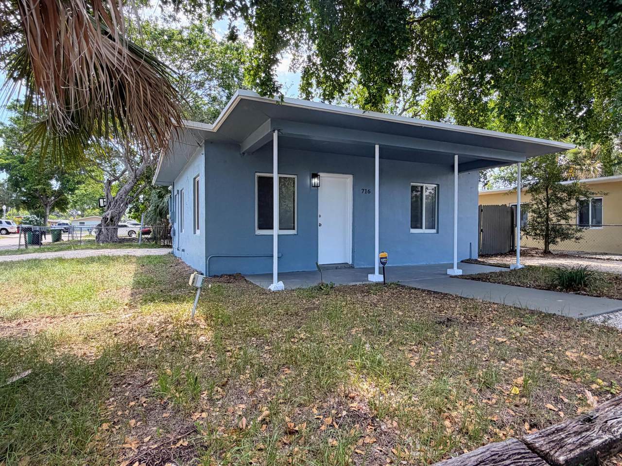 716 17TH Avenue - Photo 1