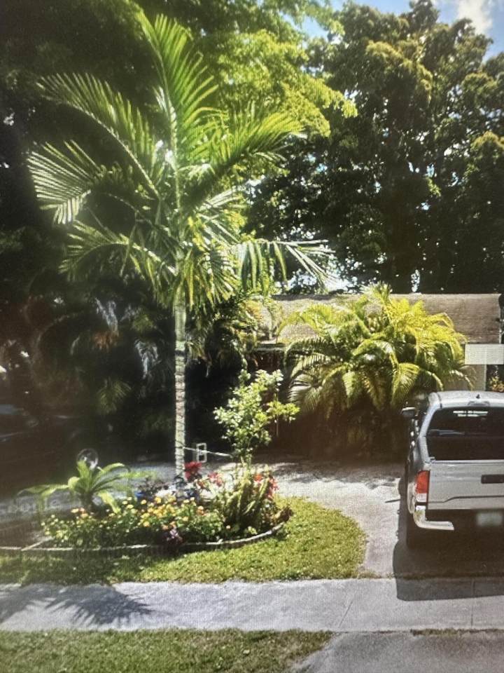 7520 9TH Street - Photo 1