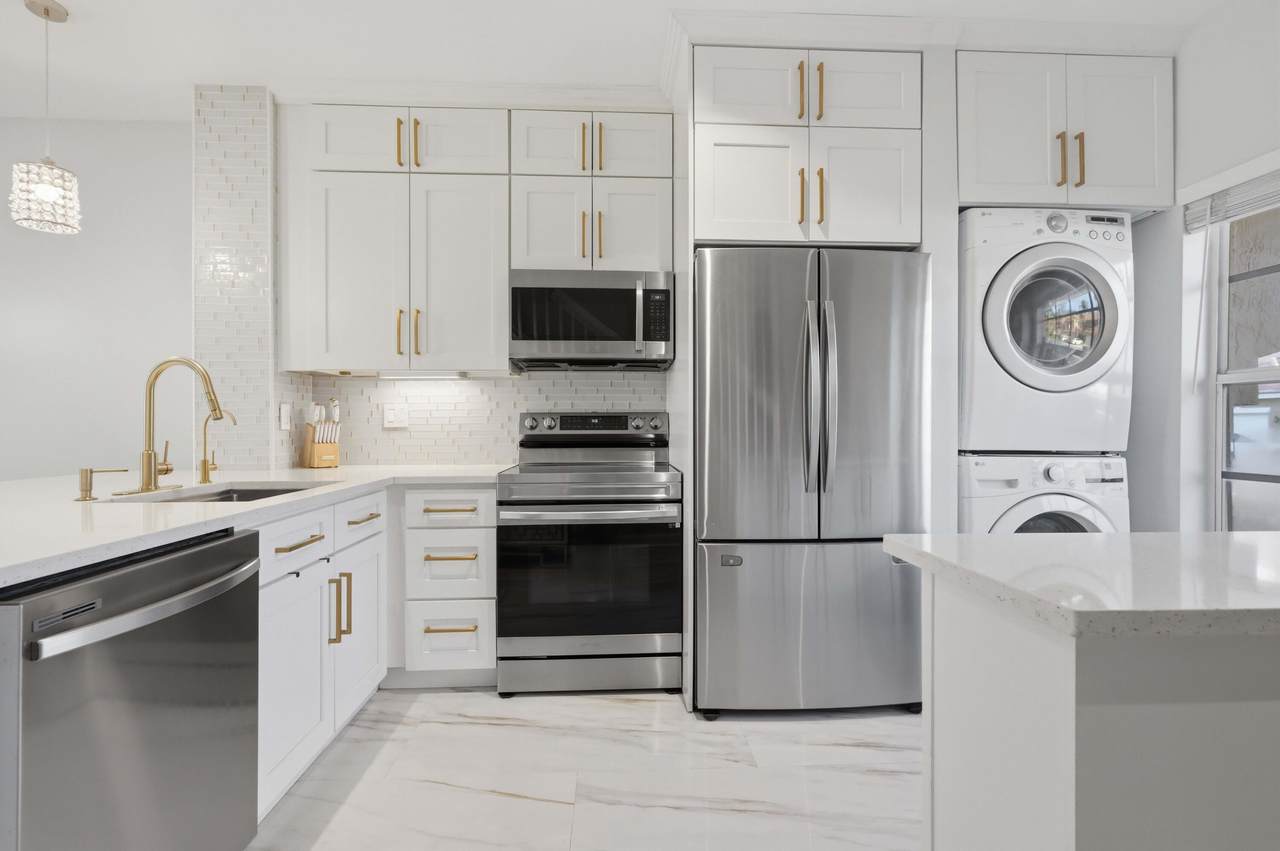 12207 6TH Street - Photo 1
