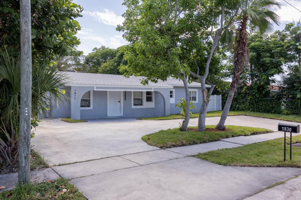 1830 2ND Lane - Photo 1