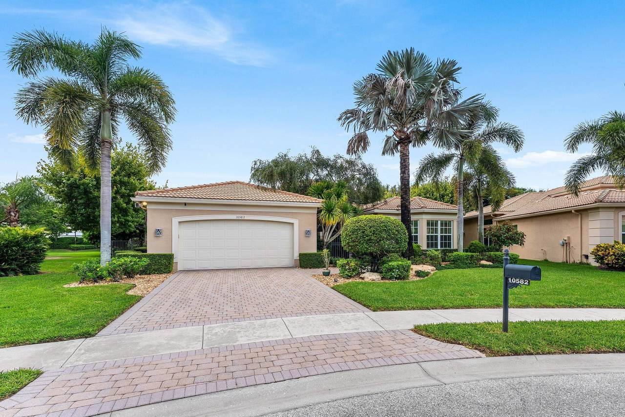 10582 Whitewind Circle - Photo 1