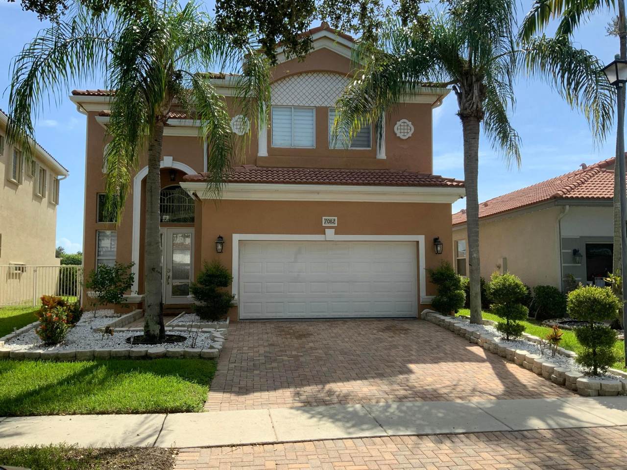 7082 Aliso Avenue - Photo 1