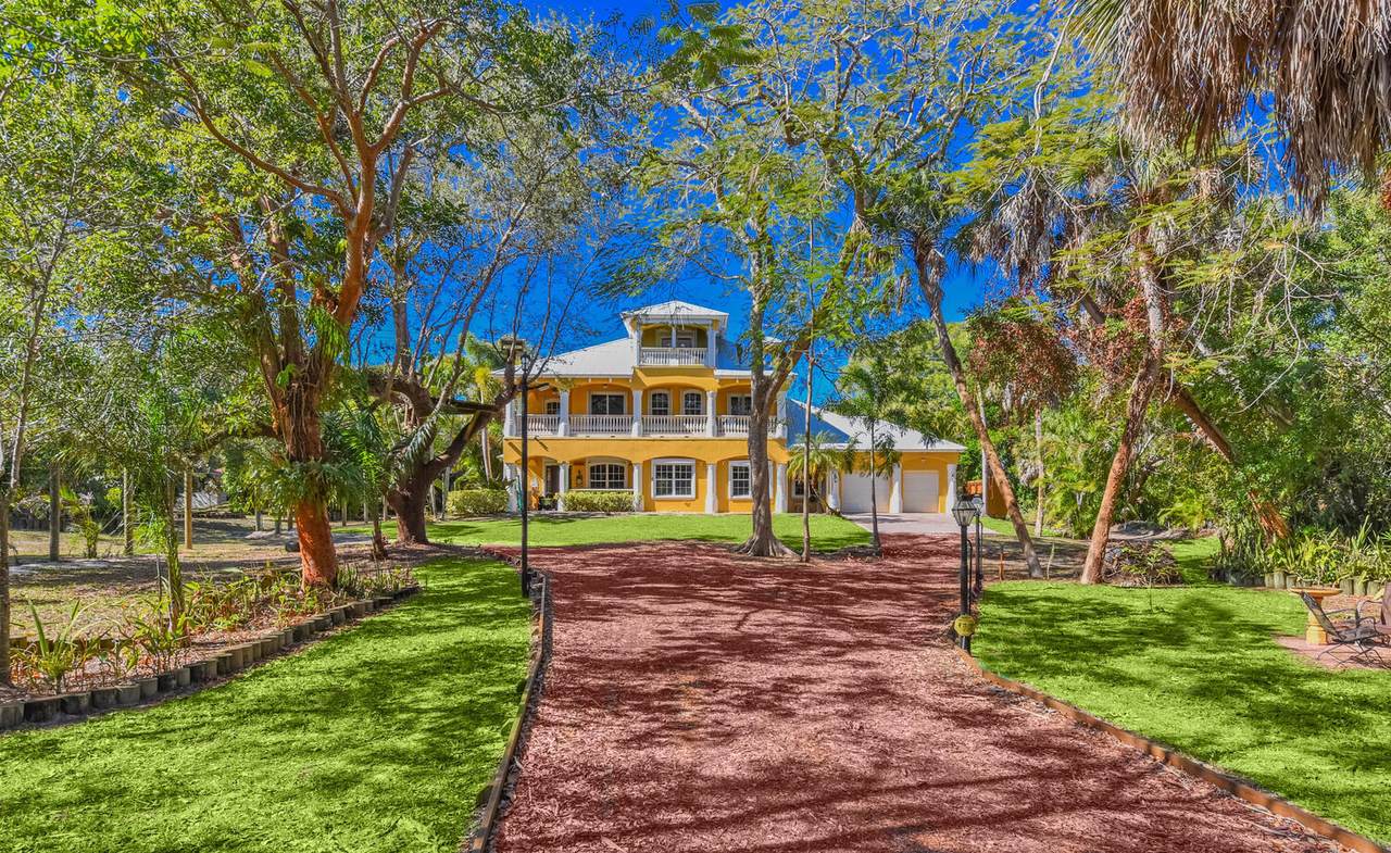 8053 Indian River Drive - Photo 1