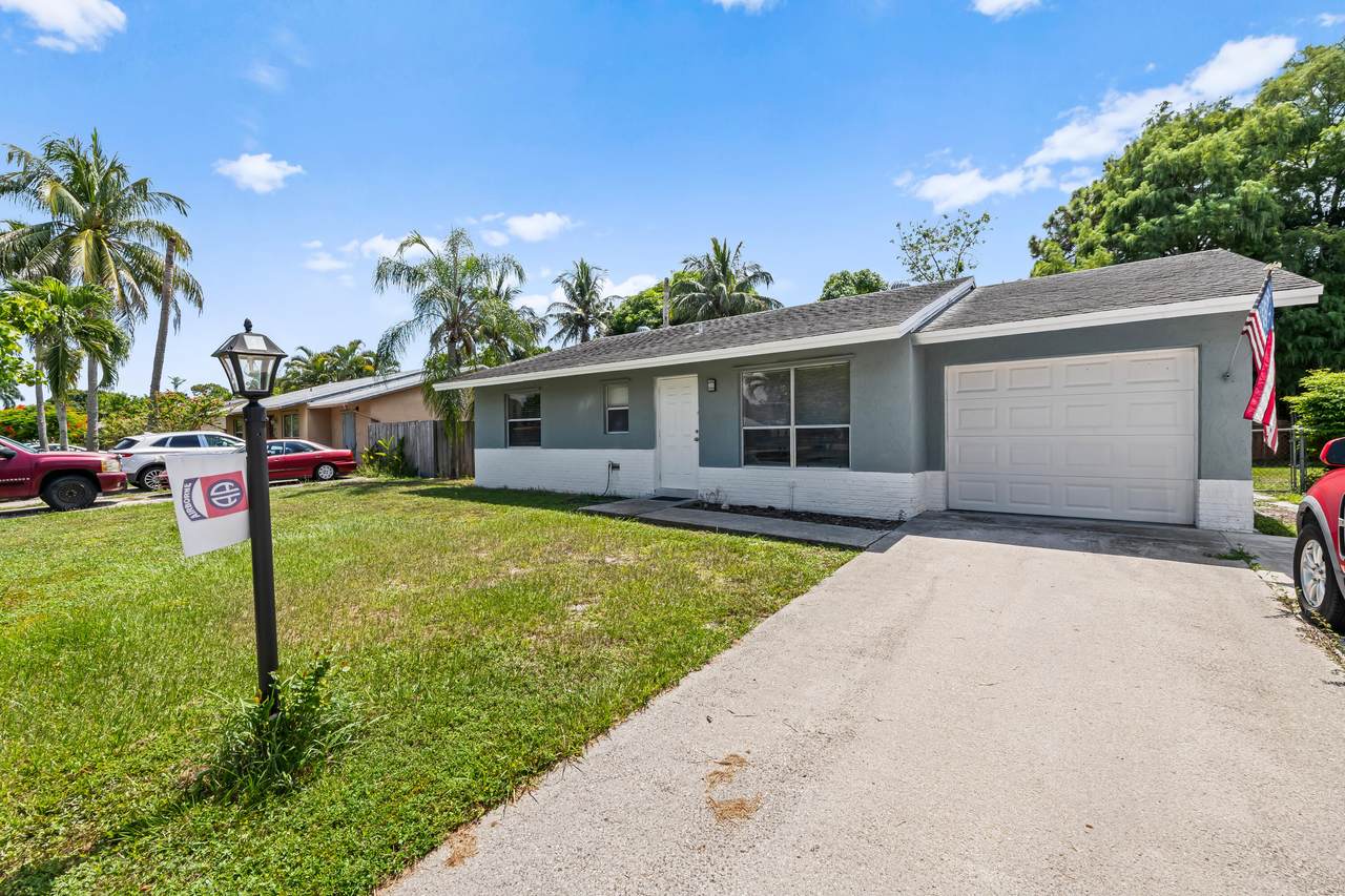 6296 Carthage Circle - Photo 1