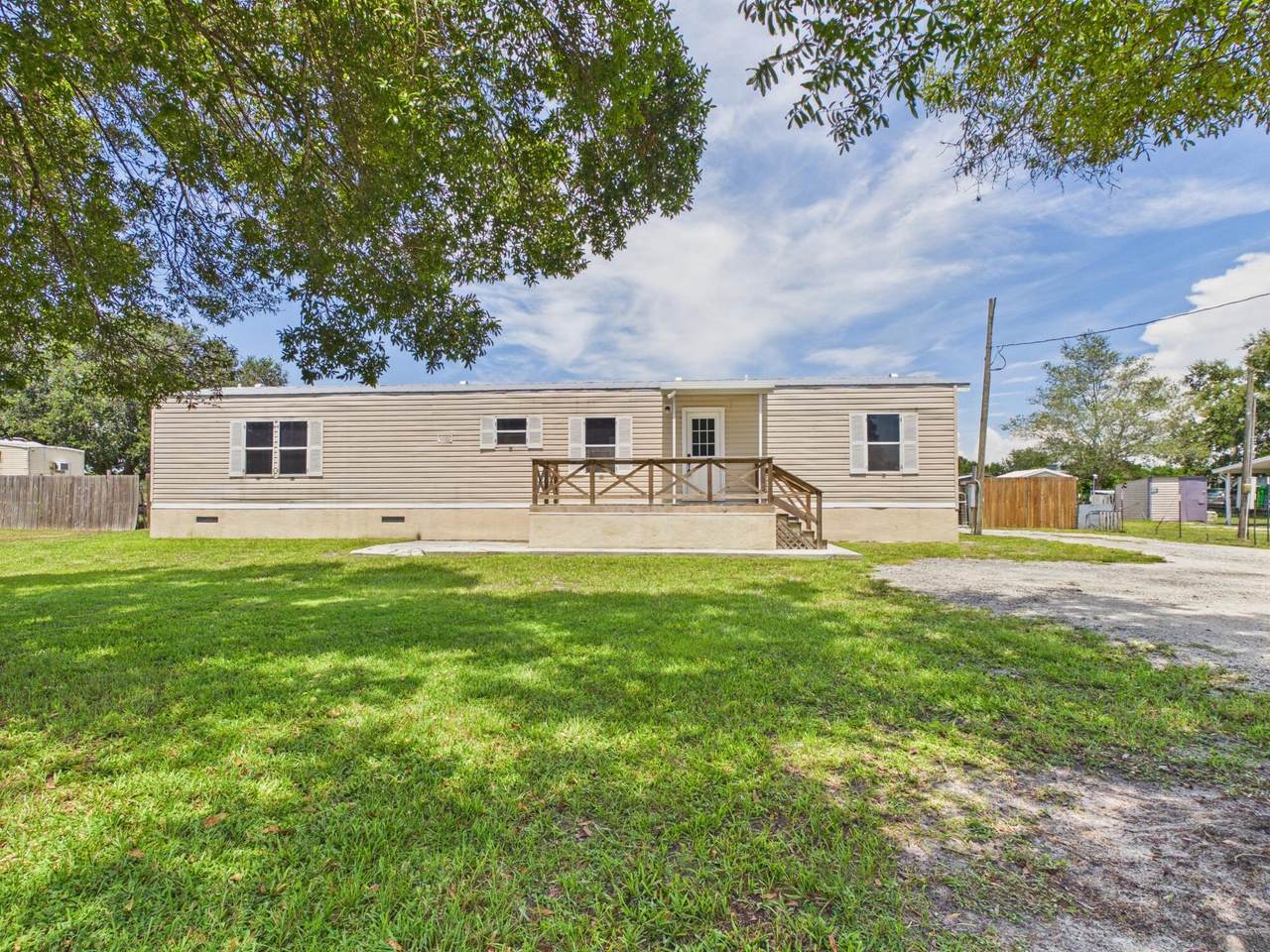 8615 57th Drive - Photo 1