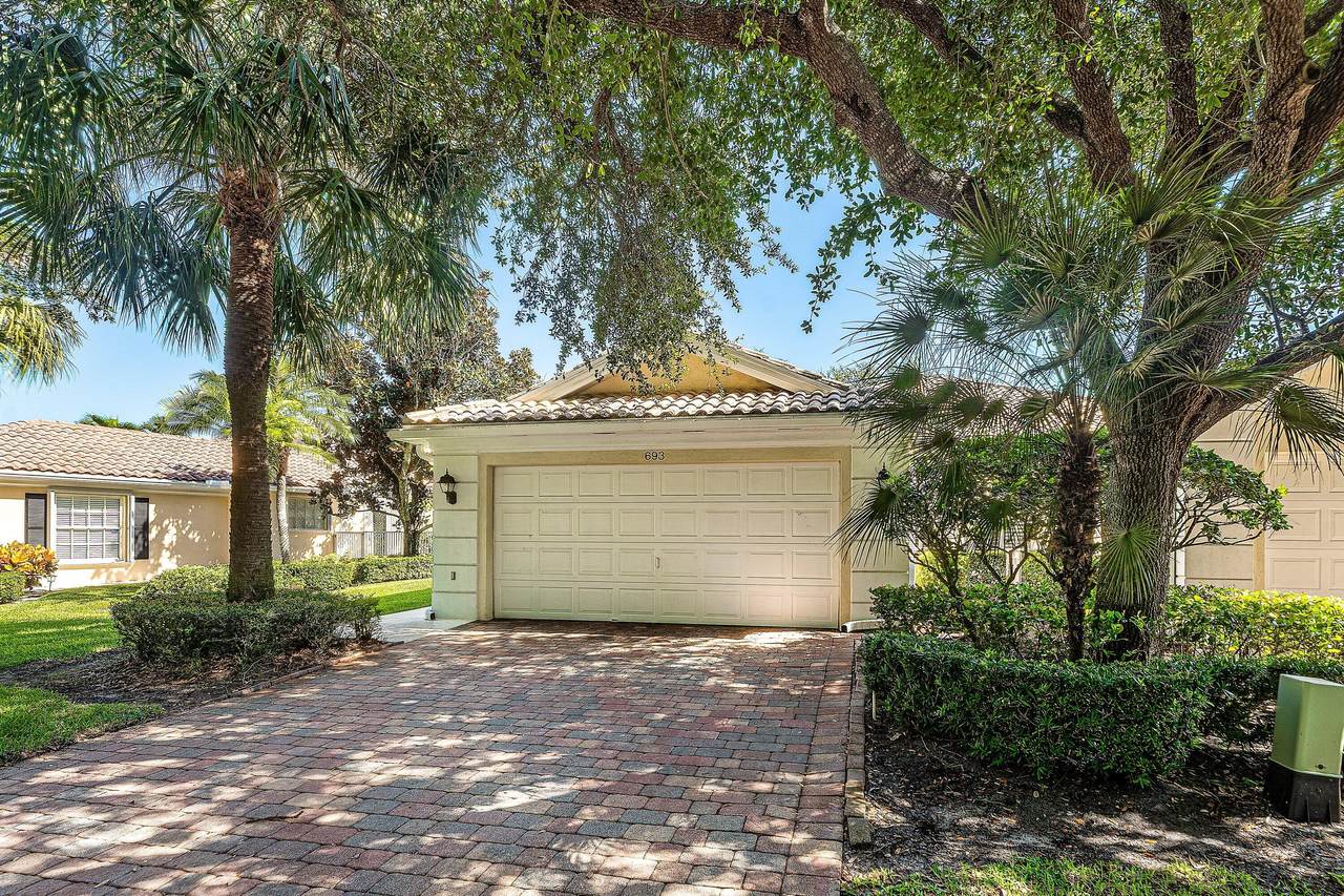 693 Hudson Bay Drive - Photo 1