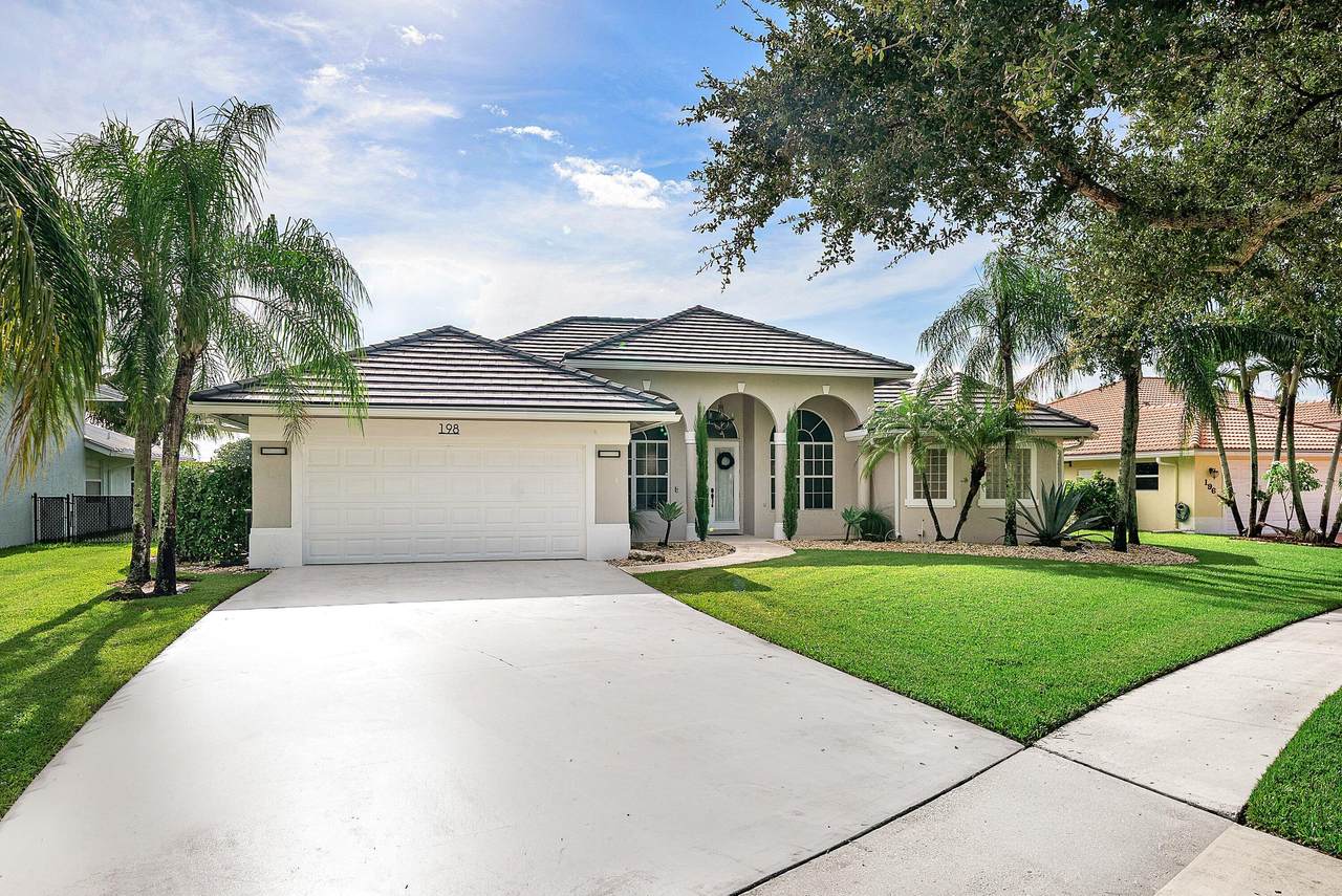 198 Cypress Trace - Photo 1