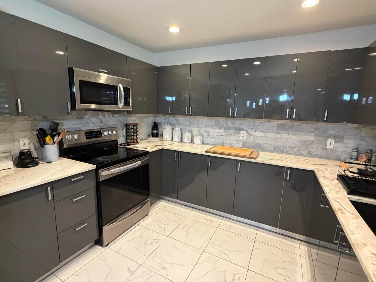 1486 Grapeland Avenue - Photo 1