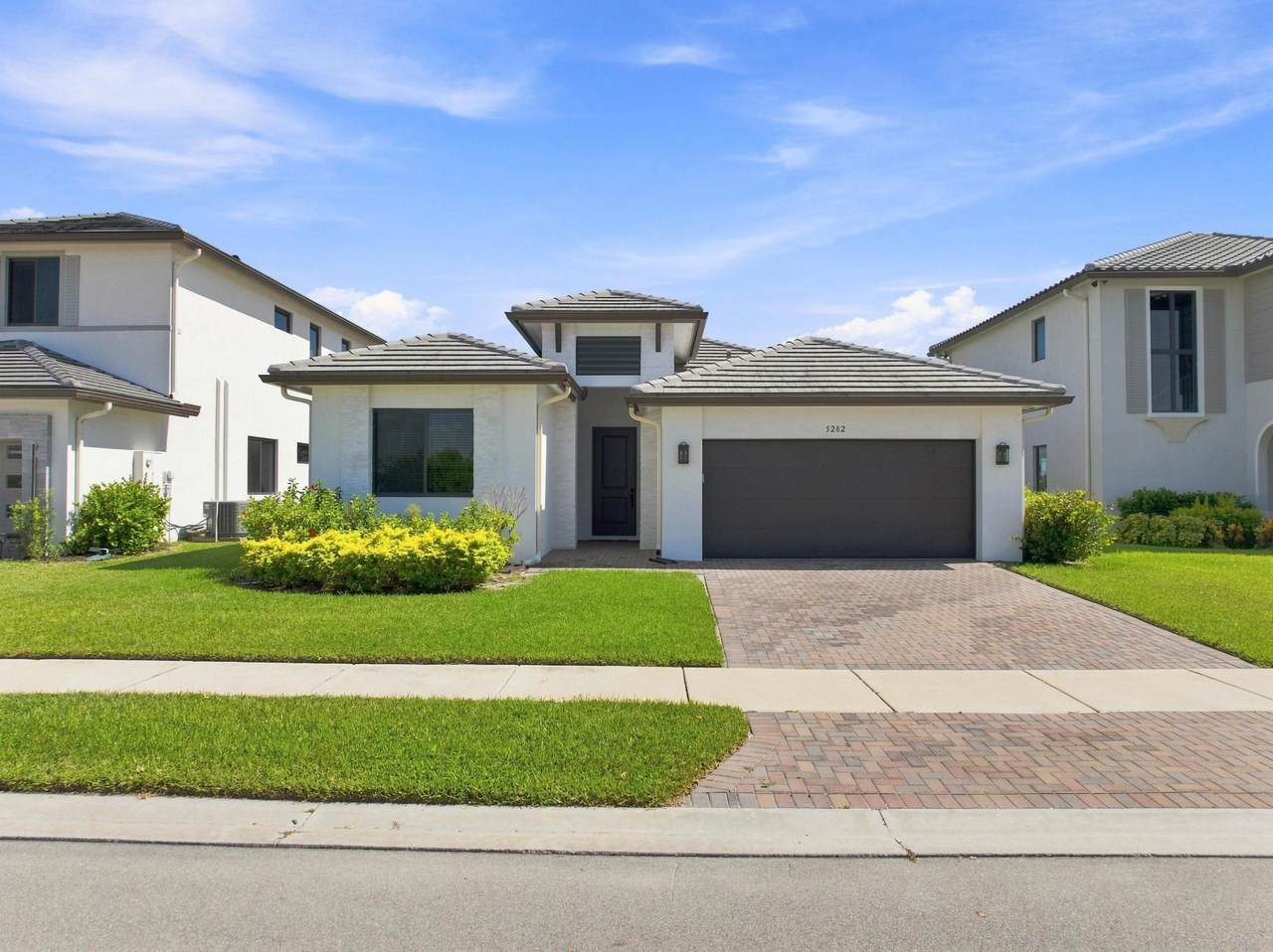 5282 Nevola Avenue - Photo 1
