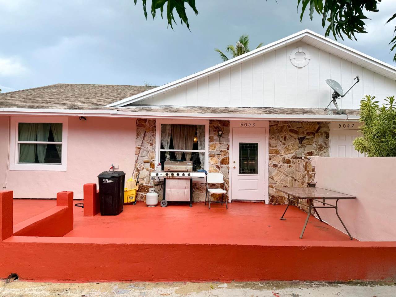 5045 Driftwood Avenue - Photo 1