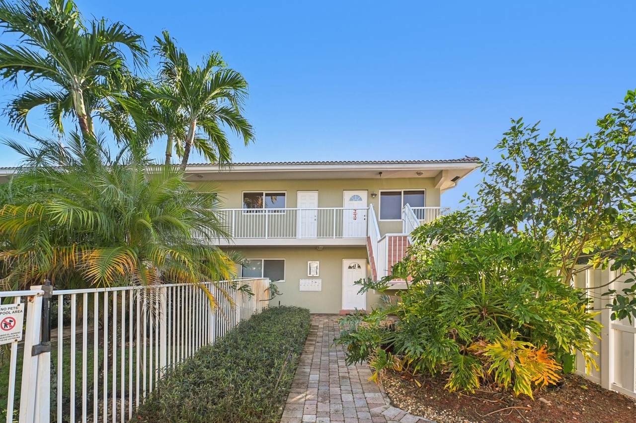 1424 Holly Heights Drive - Photo 1
