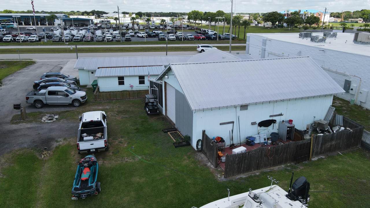 3126 Us Highway 441 - Photo 1